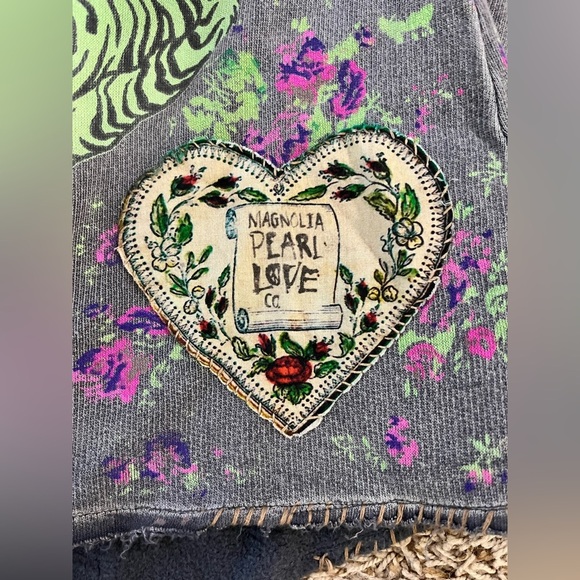 Magnolia Pearl Graphics Raji Hoodie - Picture 12 of 12